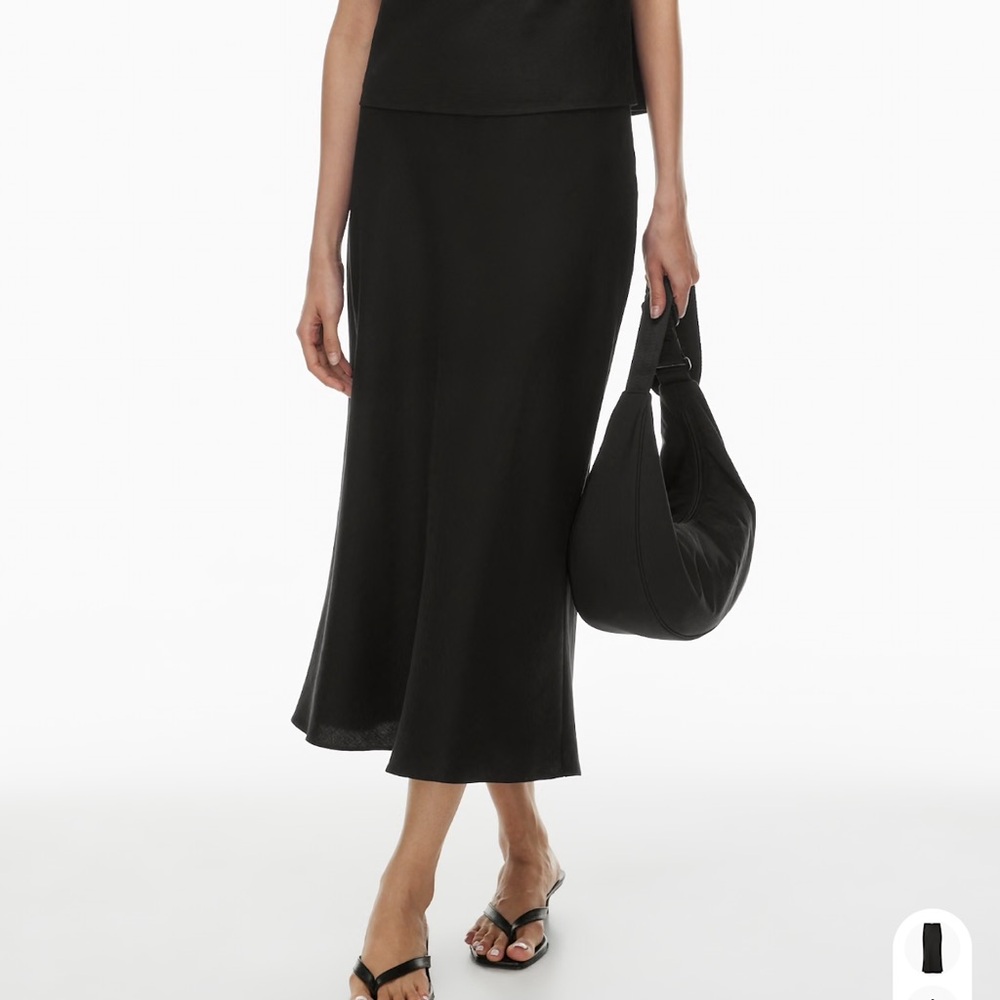 Aritzia Babaton Satin Slip Skirt